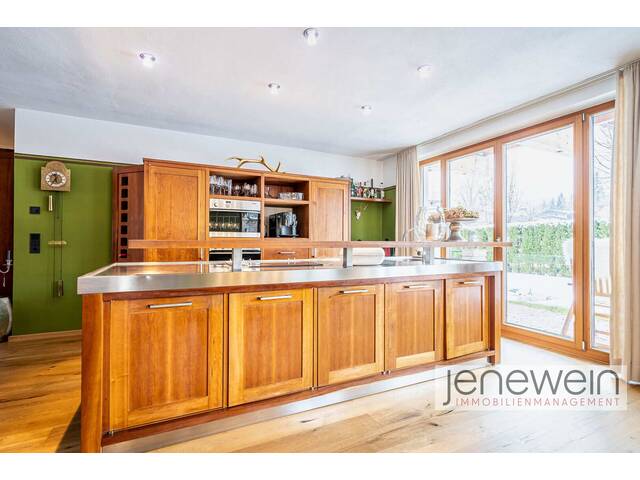 Immobilie in Leutasch - EXCLUSIVES DOPPELHAUS IN BESTER LAGE IN LEUTASCH-WEIDACH MIT POOL - ZUM WOHNEN UND VERMIETEN - Bild 3