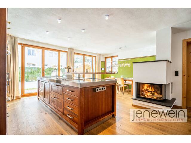 Immobilie in Leutasch - EXCLUSIVES DOPPELHAUS IN BESTER LAGE IN LEUTASCH-WEIDACH MIT POOL - ZUM WOHNEN UND VERMIETEN - Bild 4