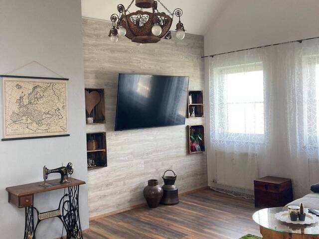 Immobilie in Schalchen - Leistbares Wohnen auf 104m² und 2 Etagen - Balkon, Parkplatz und laufend modernisiert - Bild 0