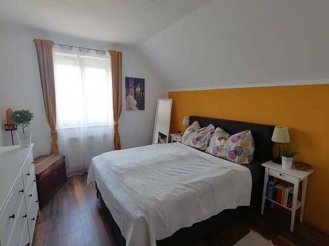 Immobilie in Schalchen - Leistbares Wohnen auf 104m² und 2 Etagen - Balkon, Parkplatz und laufend modernisiert - Bild 4