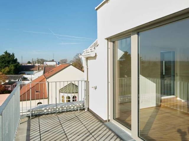 Immobilie in Kledering - sofort einziehen und ankommen! letzte 3 -Zimmer-DG Wohnung mit 2 Terrassen und eigenem Gartenabteil_T29_PROVISIONSFREI!_Kleegarten - Bild 1