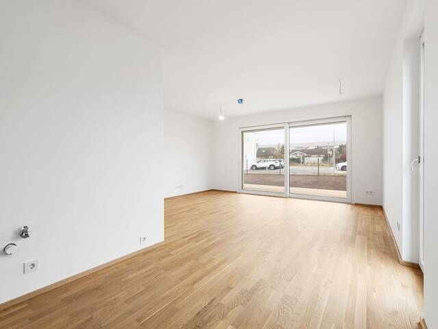 Immobilie in Wiener Neustadt - PROVISIONSFREI! Sofort vermietbare 2-Zimmer-Wohlfühloase mit Terrasse & Garten im Grünen - Bild 0