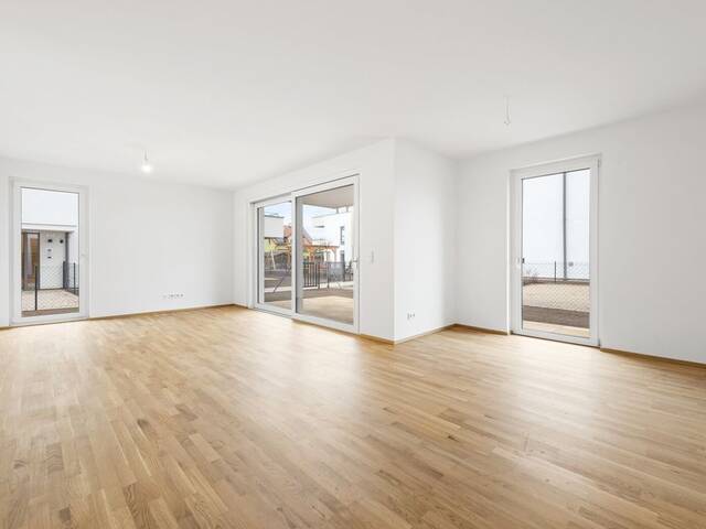 Immobilie in Wiener Neustadt - PROVISIONSFREI! Hochwertig konzipierte 3-Zimmer-Wohnung mit Garten | Offene Wohnküche, Schrankraum | Tiefgarage - Bild 1