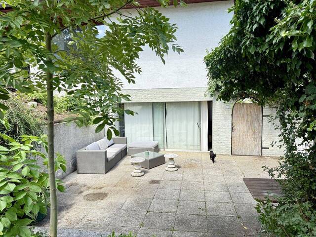 Immobilie in Tribuswinkel - Einfamilienhaus mit Garten, Terrasse, Wohnkeller mit Wellnessoase – Grüne Oase an der Stadtgrenze zu Baden in Tribuswinkel - Bild 2