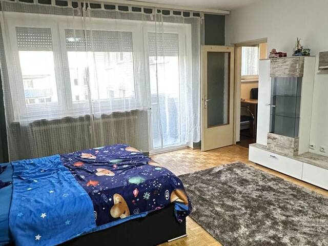 Immobilie in Braunau am Inn - Gemütliche Garconniere mit Balkon - nur 89.000 €! - Bild 1