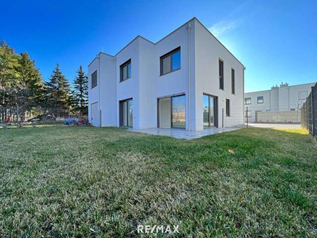 Immobilie in Enzesfeld-Lindabrunn - Neubau – Einfamilienhaus & energieeffizient: 5‑Zimmer‑Haus mit Keller und 2 Stellplätzen - Bild 0