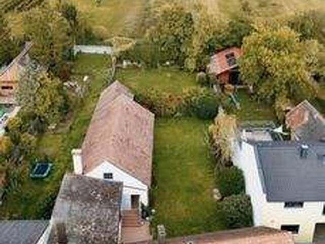 Immobilie in Pillichsdorf - IDYLLE im WEINVIERTEL, nur 30 MIN. VOM WIENER STATDZENTRUM!! - Bild 1