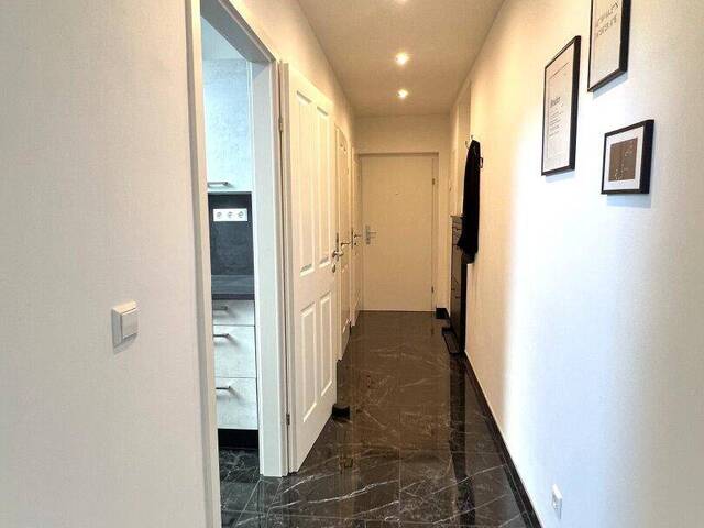 Immobilie in Kirchschlag in der Buckligen Welt - Modernisierte Dachgeschosswohnung mit Balkon & Blick auf die Burgruine Kirchschlag - Bild 2