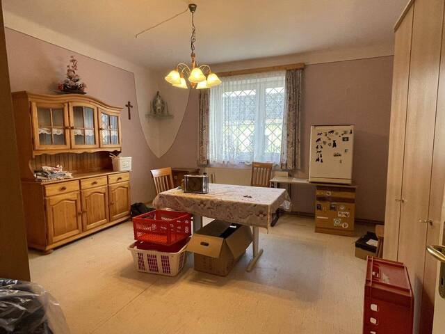 Immobilie in Poysbrunn - Freiraum statt Standard – Großzügige Liegenschaft mit Stadl, 5.666m² Grundstück & uvm. um € 575.000,– - Bild 2