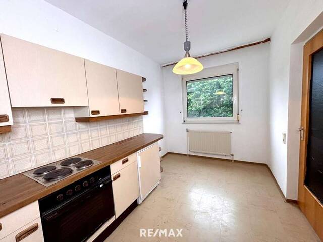 Immobilie in Hollabrunn - Charmante 1-Zimmer-Wohnung mit separater Küche und Blick auf den grünen Innenhof in Hollabrunn - Bild 3