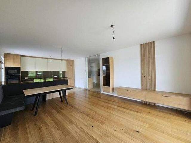 Immobilie in Ohlsdorf - Neuwertige, sonnige 4-Zimmer Whg. mit Terrasse und Eigengarten - Bild 4