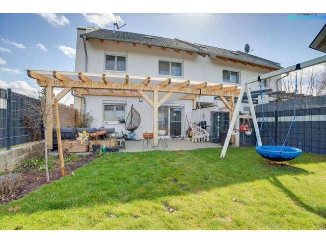 Immobilie in Angern an der March - Moderne Doppelhaushälfte mitten im Grünen - Inklusive Salzwasserpool - Bild 0