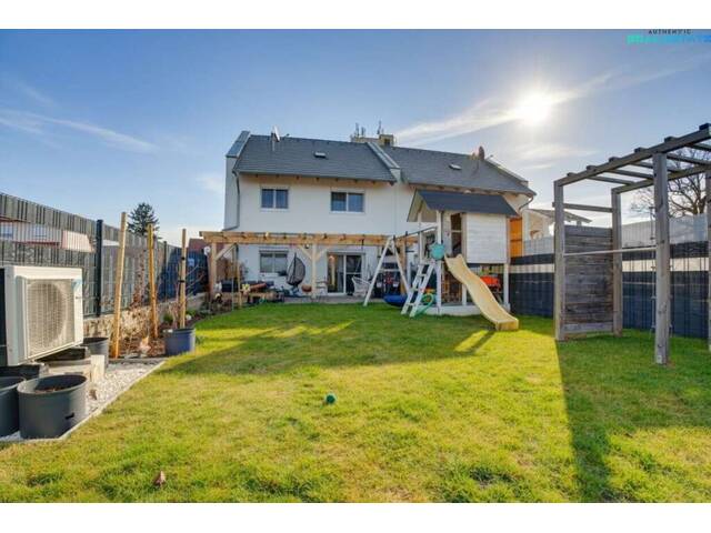 Immobilie in Angern an der March - Moderne Doppelhaushälfte mitten im Grünen - Inklusive Salzwasserpool - Bild 1