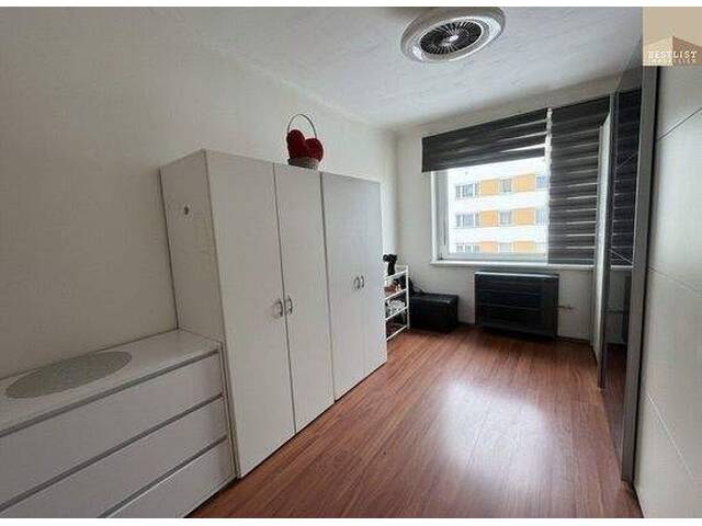 Immobilie in Pfaffstätten - Attraktive 3-Zimmer-Wohnung mit Loggia an der Grenze zu Baden - Bild 3