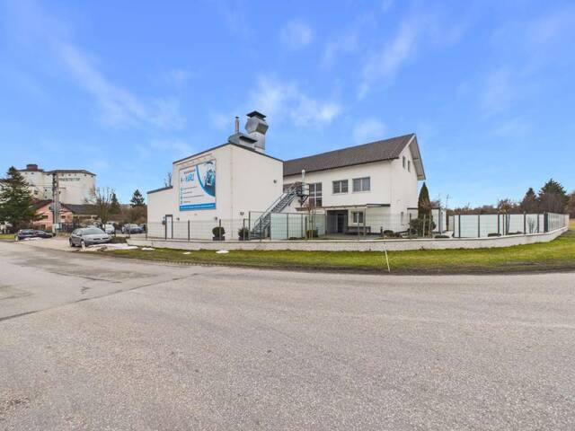 Immobilie in Pichl bei Wels - ANLEGER AUFGEPASST: Renditestarke Liegenschaft mit gesicherten Cashflow - kernsaniertes Anlageobjekt in Top-Lage bei Wels - Bild 2