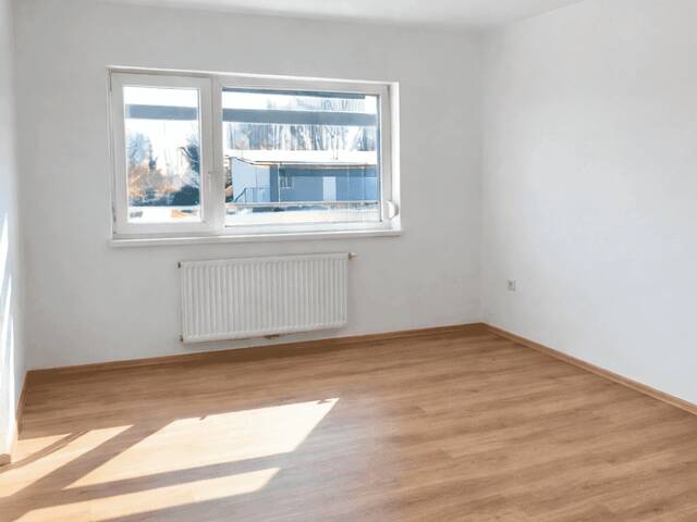 Immobilie in Gralla - Perfekte 2-Zimmer-Wohnung mit Balkon, Carport & Fernwärme – ruhig wohnen in Gralla nahe Leibnitz! Wohnung eignet sich auch idel als WErtanlage zur Vermietung. - Bild 2