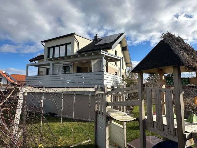 Immobilie in Reisenberg - Lichtdurchfluteter Wohnraum und moderne Technik in ruhiger Lage .. - Bild 2