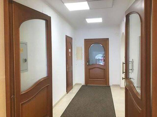 Immobilie in Neusiedl am See - Arbeiten und wohnen wo andere Urlaub machen, Praxis/Büro+Wohnung in Zentrum von Neusiedl am See - Bild 2