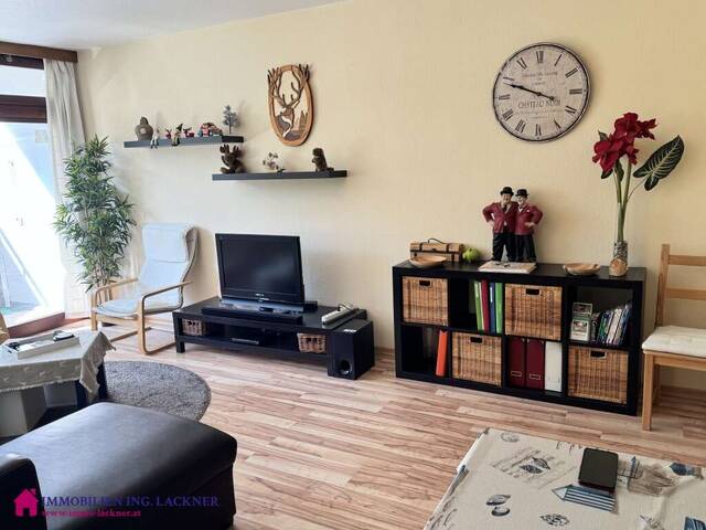 Immobilie in Bad Ischl - Ihre Wohnung in Bad Ischl mit Loggia und herrlichem Ausblick - Bild 3