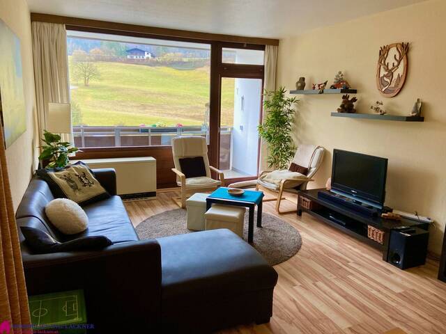 Immobilie in Bad Ischl - Ihre Wohnung in Bad Ischl mit Loggia und herrlichem Ausblick - Bild 0