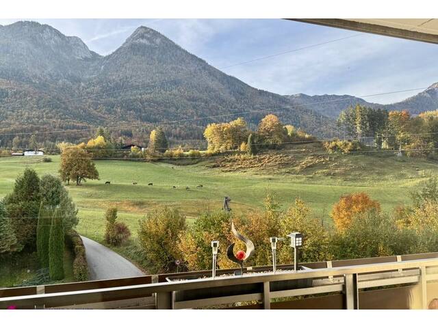 Immobilie in Bad Ischl - Ihre Wohnung in Bad Ischl mit Loggia und herrlichem Ausblick - Bild 4
