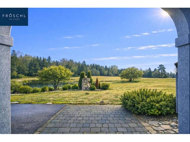 Immobilie in Heidenreichstein - Einzigartiges Landgut im Waldviertel – 70.010 m² mit Wohnhaus, Ferienwohnungen & Alpaka/Yak-Zucht - Bild 2