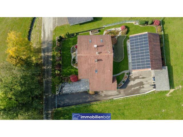 Immobilie in Neumarkt im Hausruckkreis - Das Haus der großen Möglichkeiten großzügige Liegenschaft mit modernster Energietechnik - Bild 3