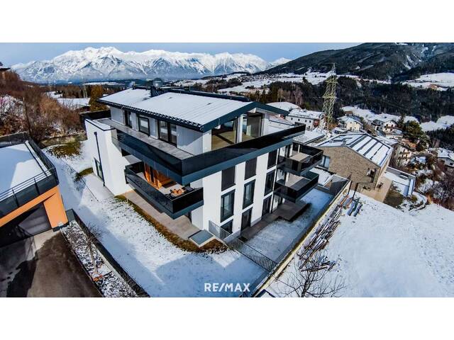 Immobilie in Schönberg im Stubaital - Nur 15 Minuten von Innsbruck: Neubauwohnung mit ca. 81 m² großem Garten und Terrasse - Bild 1