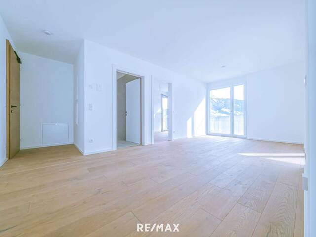 Immobilie in Schönberg im Stubaital - Nur 15 Minuten von Innsbruck: Neubauwohnung mit ca. 81 m² großem Garten und Terrasse - Bild 2