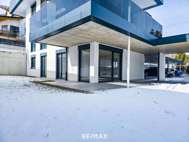 Immobilie in Schönberg im Stubaital - 15 Minuten von Innsbruck: Prächtige 3-Zimmer-Neubauwohnung mit 90 m² großem Garten und Terrasse - Bild 1