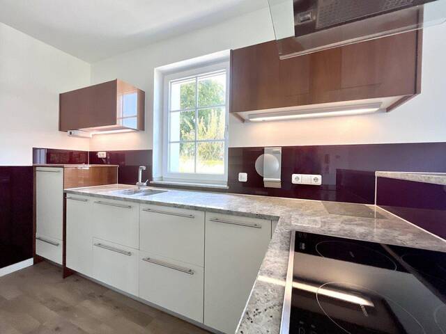 Immobilie in Köstendorf - Einfamilienhaus mit Pool und großem Garten in Köstendorf - Bild 4