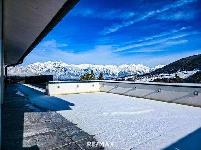 Immobilie in Schönberg im Stubaital - Erstbezug: 360°-Bergpanorama auf ca. 136 m² Dachterrasse - Wohnen auf höchstem Niveau im Penthouse der Superlative - Bild 3
