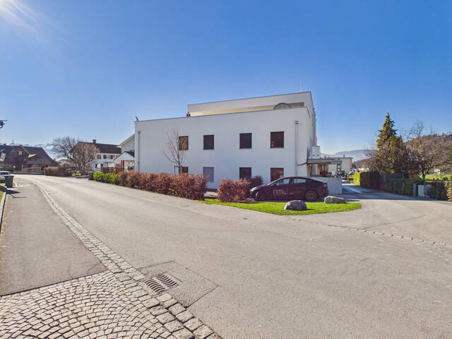 Immobilie in Klaus - Neuwertige 4-Zimmerwohnung in Klaus mit großer Terrasse - Bild 2