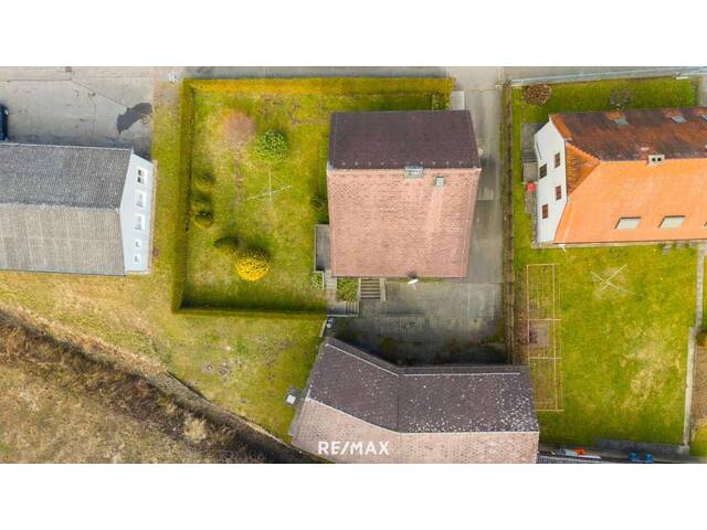 Immobilie in Mureck - Raum für Familie, Handwerk und Visionen! Eine vielseitige Liegenschaft mit Charakter in Mureck - Bild 1