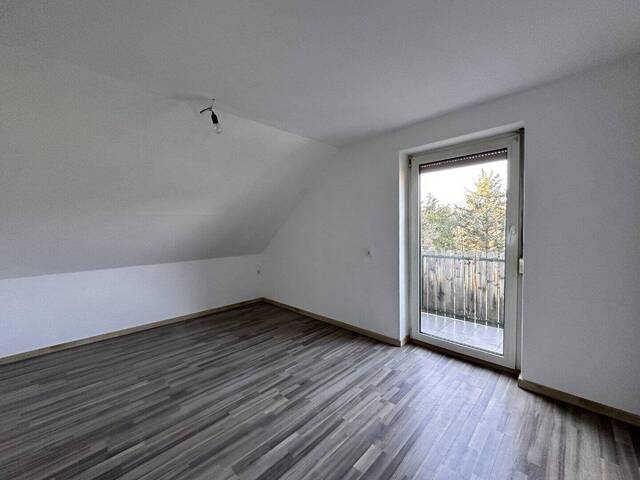 Immobilie in Grünbach am Schneeberg - Gemütliche ca. 46 m² - Wohnung mit Balkon - Bild 2