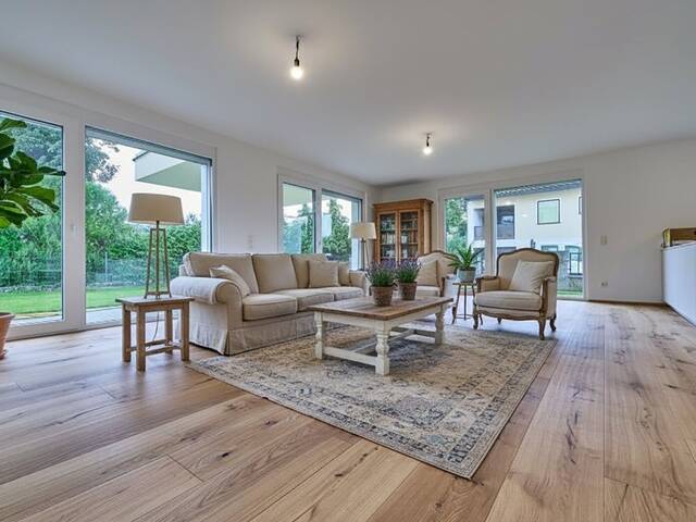 Immobilie in Markgrafneusiedl - NEU! • Erstbezug • Ziegelmassiv • 5 Zimmer • Garten + Terrasse • Top-Lage - Bild 0