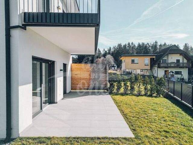 Immobilie in Velden am Wörther See - Erstbezug in Bestlage: Hochwertige Doppelhaushälfte mit Waldblick in Lind ob Velden - Bild 2