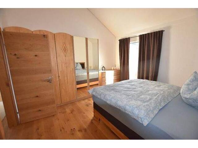 Immobilie in Kirchdorf - Hochwertig ausgestattete Dachterrassenwohnung mit Sichtdachstuhl! - Bild 2