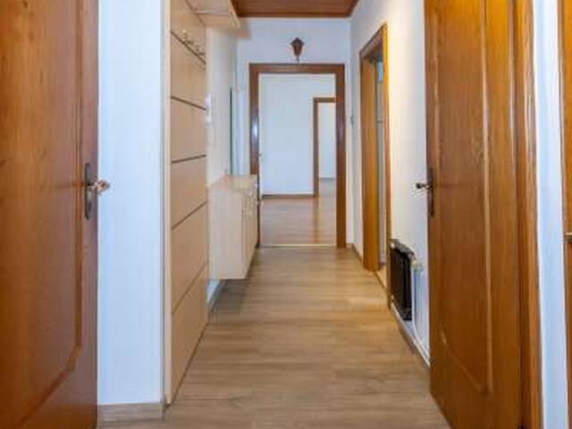 Immobilie in Himberg - HIMBERG NÄHE WIEN | EIGENTUMSWOHNUNG | 3 ZIMMER | AUTOABSTELLPLATZ IM EIGENTUM | RUHELAGE | EUR 198.000 - Bild 4