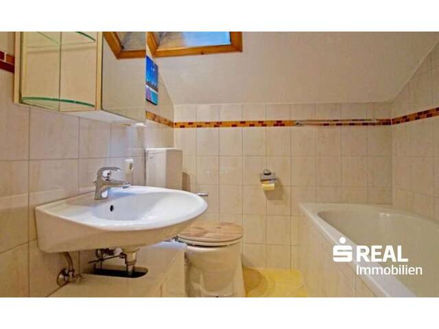 Immobilie in Kitzbühel - Dachgeschosswohnung mit ca. 38 m² in Kitzbühel - Bild 4