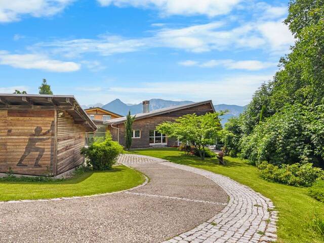 Immobilie in Ludmannsdorf - Architektur trifft Natur - stilvolles Wohnen mit Panoramablick auf die Karawanken - Bild 0