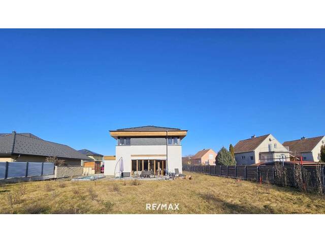 Immobilie in Laa an der Thaya - Lichtdurchflutetes Haus mit viel Platz! - Bild 4