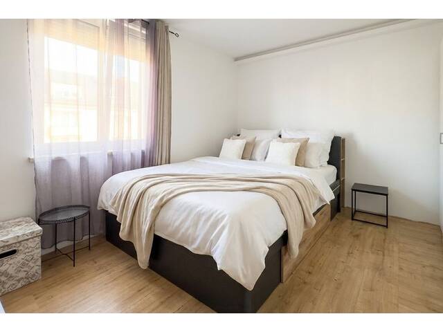 Immobilie in Schwechat - Charmanter Familientraum - komplett sanierte Eigentumswohnung in zentraler Lage in Schwechat - Bild 3