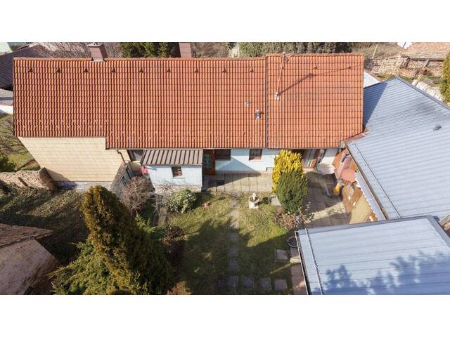 Immobilie in Hausbrunn - Ruhig gelegenes Haus mit Aussicht über Hausbrunn - für nur 94.500,- - Bild 0