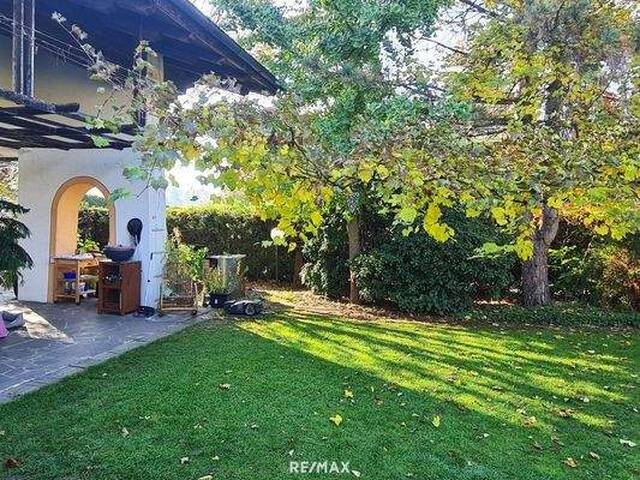 Immobilie in Bleiburg - Ein Ort der Ruhe und Eleganz - großzügiges Wohnen inmitten eines harmonischen Gartenparadieses mit Naturteich - Bild 3