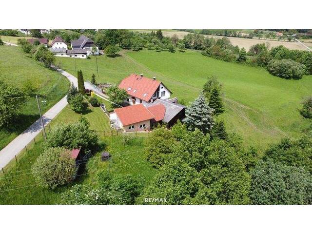 Immobilie in Granitztal-St. Paul - Platzwunder in St. Paul - Gepflegte Liegenschaft mit Charme - Bild 1