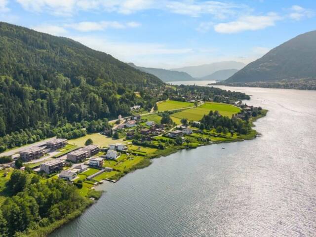 Immobilie in Ossiach - SEEWOHNUNG mit privatem BADESTRAND und unverbaubarem SEEPANORAMABLICK - PROVISIONSFREI - Bild 1