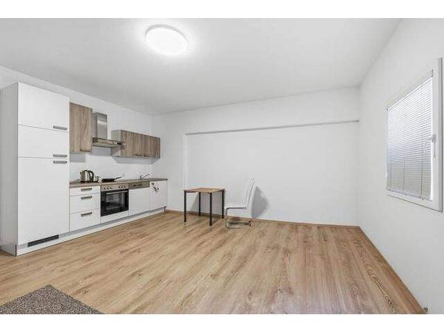 Immobilie in Hollabrunn - Ideale Starterwohnung oder Anlage! Zentral gelegen - Nähe Zentrum und Bahnhof in Hollabrunn. - Bild 1