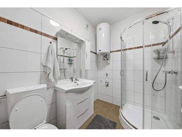 Immobilie in Hollabrunn - Ideale Starterwohnung oder Anlage! Zentral gelegen - Nähe Zentrum und Bahnhof in Hollabrunn. - Bild 2