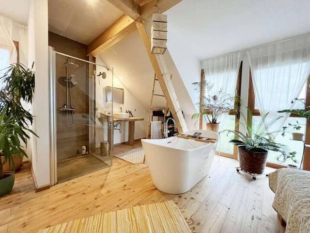 Immobilie in Fötschach - Modernisiertes Wohnhaus mit Panoramablick und Ferienwohnungen – Rückzugsort in den Südsteirischen Weinbergen - Bild 4